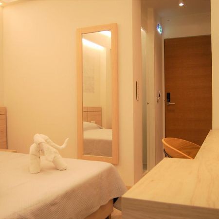 Iniohos Hotel Αθήνα Εξωτερικό φωτογραφία