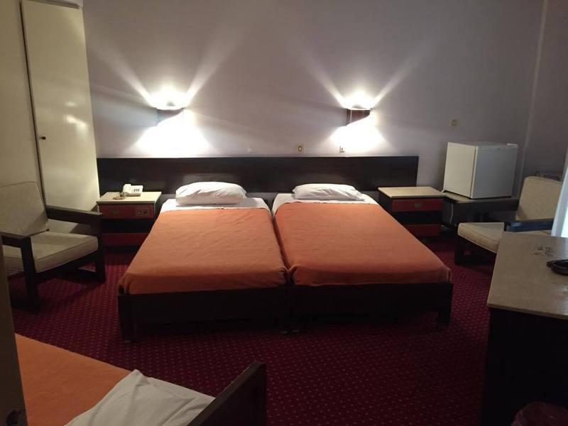 Iniohos Hotel Αθήνα Εξωτερικό φωτογραφία