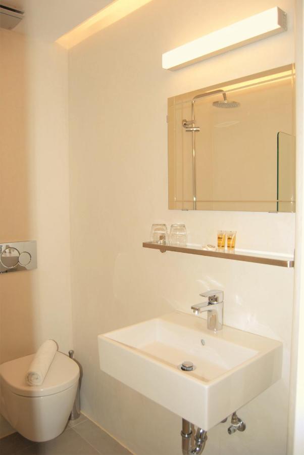 Iniohos Hotel Αθήνα Εξωτερικό φωτογραφία