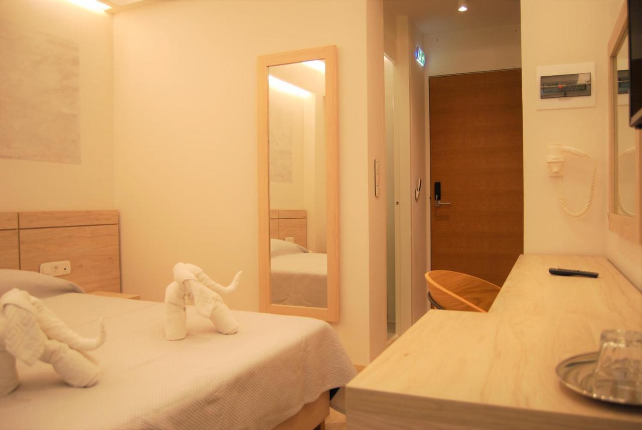 Iniohos Hotel Αθήνα Εξωτερικό φωτογραφία